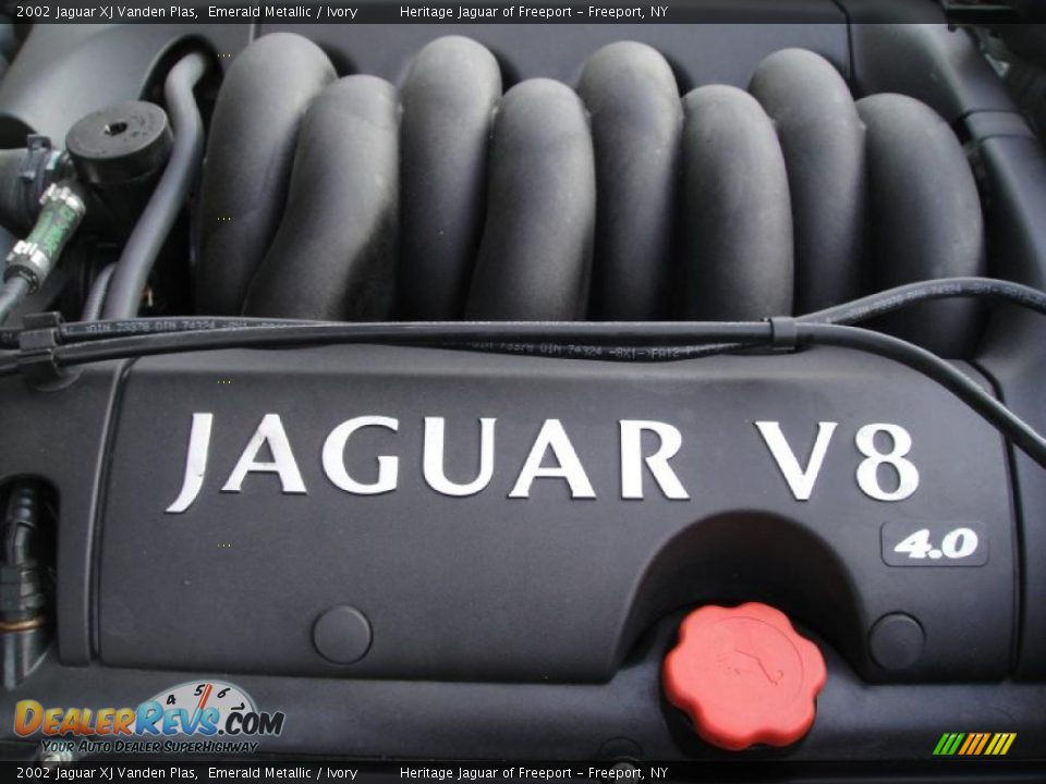 2002 Jaguar XJ Vanden Plas Emerald Metallic / Ivory Photo #9