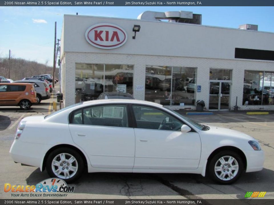 2006 Nissan Altima 2.5 S Special Edition Satin White Pearl / Frost Photo #2