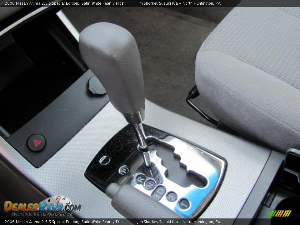 2006 Nissan Altima 2.5 S Special Edition Satin White Pearl / Frost Photo #12