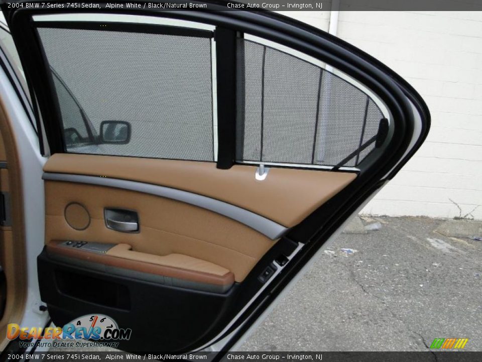 2004 BMW 7 Series 745i Sedan Alpine White / Black/Natural Brown Photo #13