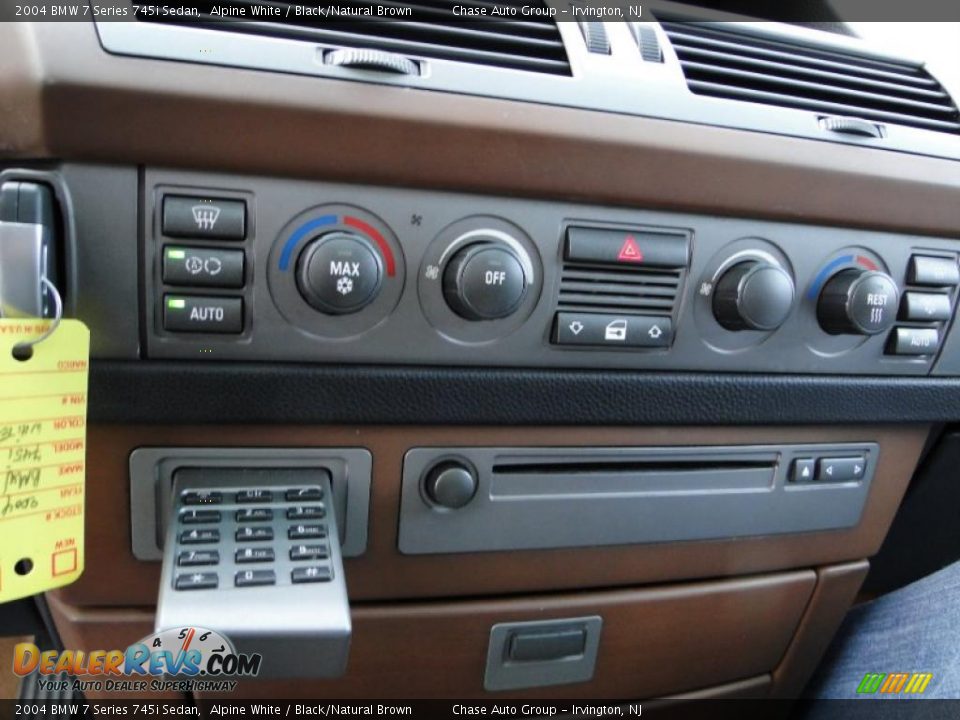 2004 BMW 7 Series 745i Sedan Alpine White / Black/Natural Brown Photo #27