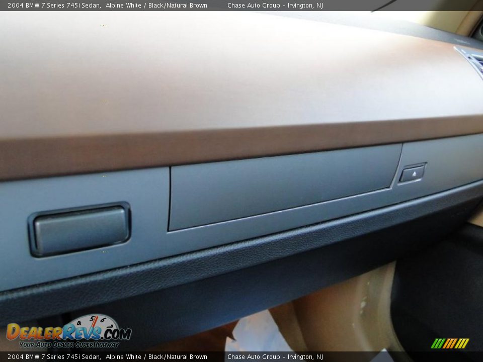 2004 BMW 7 Series 745i Sedan Alpine White / Black/Natural Brown Photo #28