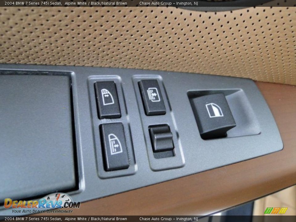 2004 BMW 7 Series 745i Sedan Alpine White / Black/Natural Brown Photo #34