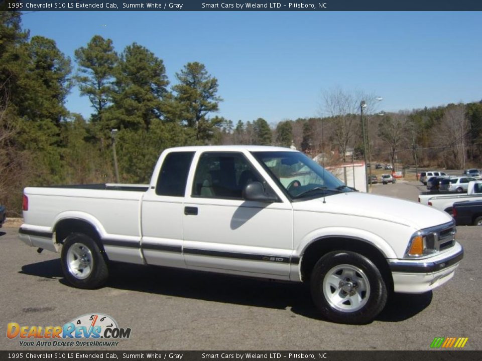 1995 Chevrolet S10 LS Extended Cab Summit White / Gray Photo #3