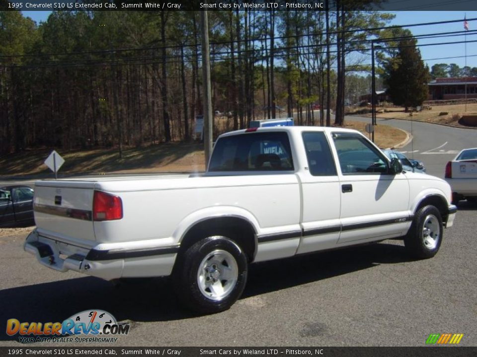 1995 Chevrolet S10 LS Extended Cab Summit White / Gray Photo #4