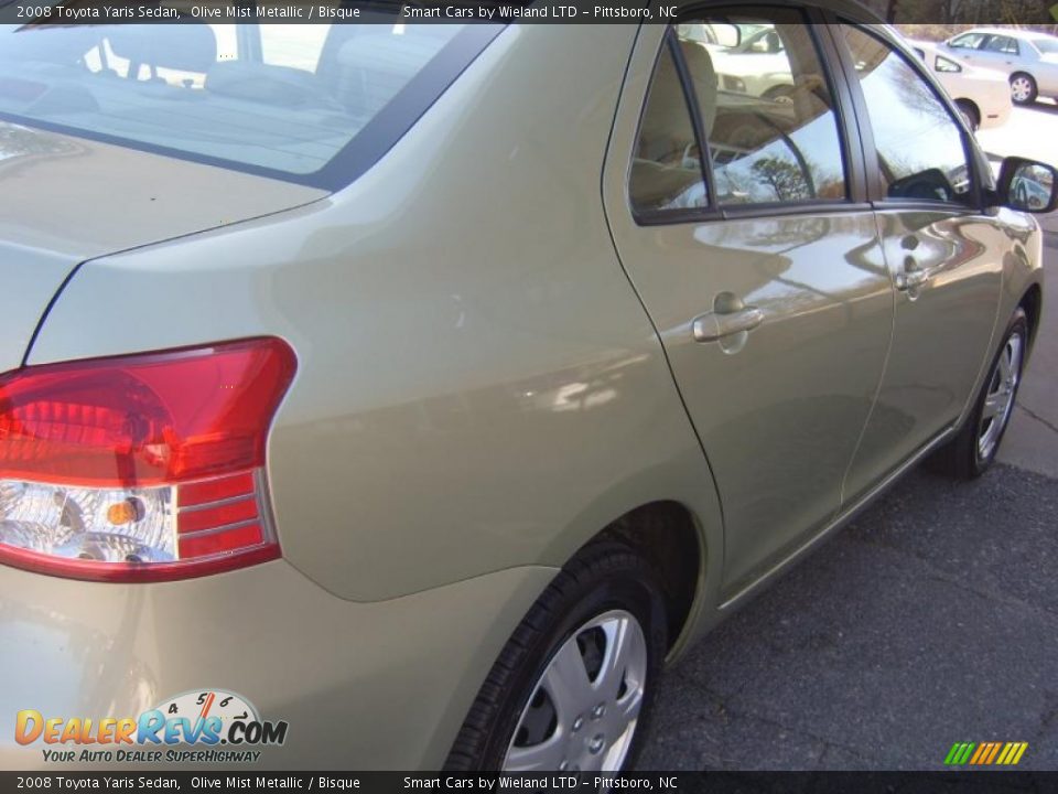 2008 Toyota Yaris Sedan Olive Mist Metallic / Bisque Photo #9