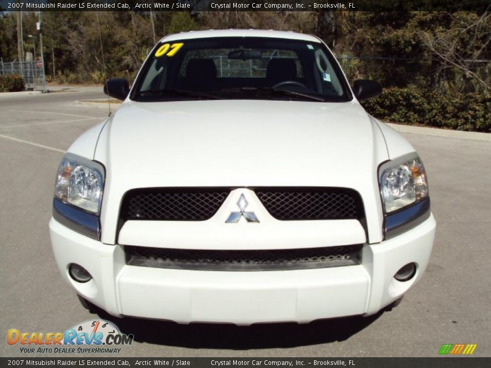 2007 Mitsubishi Raider LS Extended Cab Arctic White / Slate Photo #12