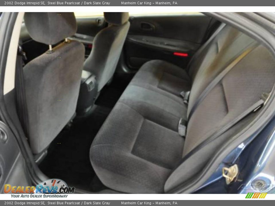 2002 Dodge Intrepid SE Steel Blue Pearlcoat / Dark Slate Gray Photo #13