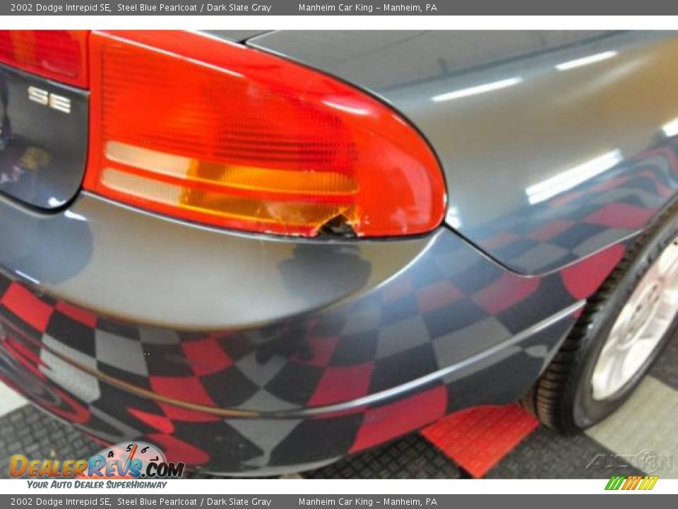 2002 Dodge Intrepid SE Steel Blue Pearlcoat / Dark Slate Gray Photo #21