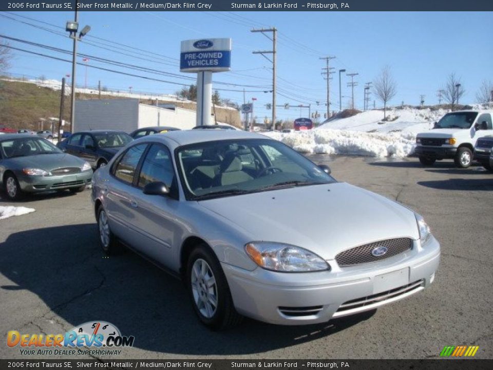 2006 Ford Taurus SE Silver Frost Metallic / Medium/Dark Flint Grey Photo #1