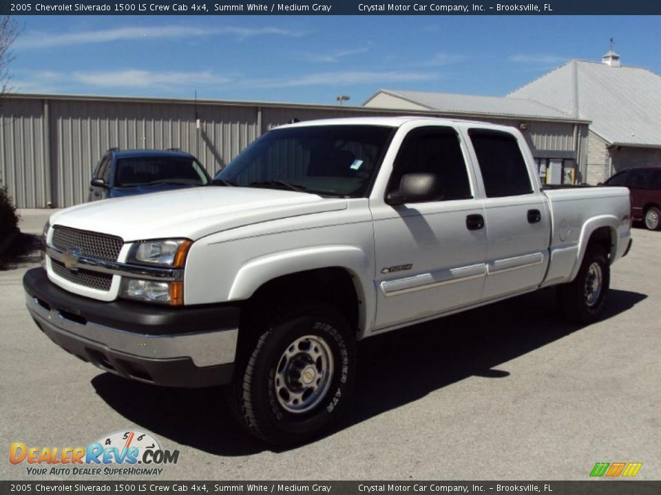 2005 Chevrolet Silverado 1500 LS Crew Cab 4x4 Summit White / Medium Gray Photo #1