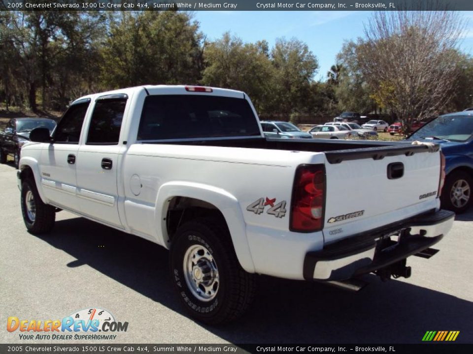 2005 Chevrolet Silverado 1500 LS Crew Cab 4x4 Summit White / Medium Gray Photo #3