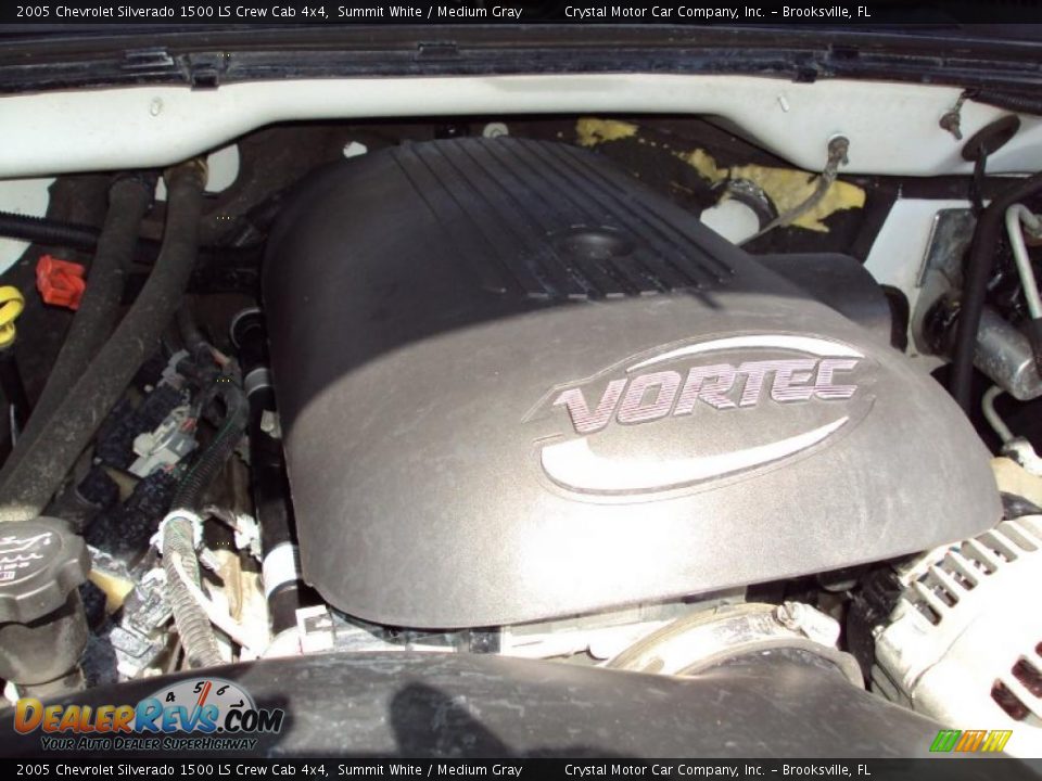 2005 Chevrolet Silverado 1500 LS Crew Cab 4x4 Summit White / Medium Gray Photo #16