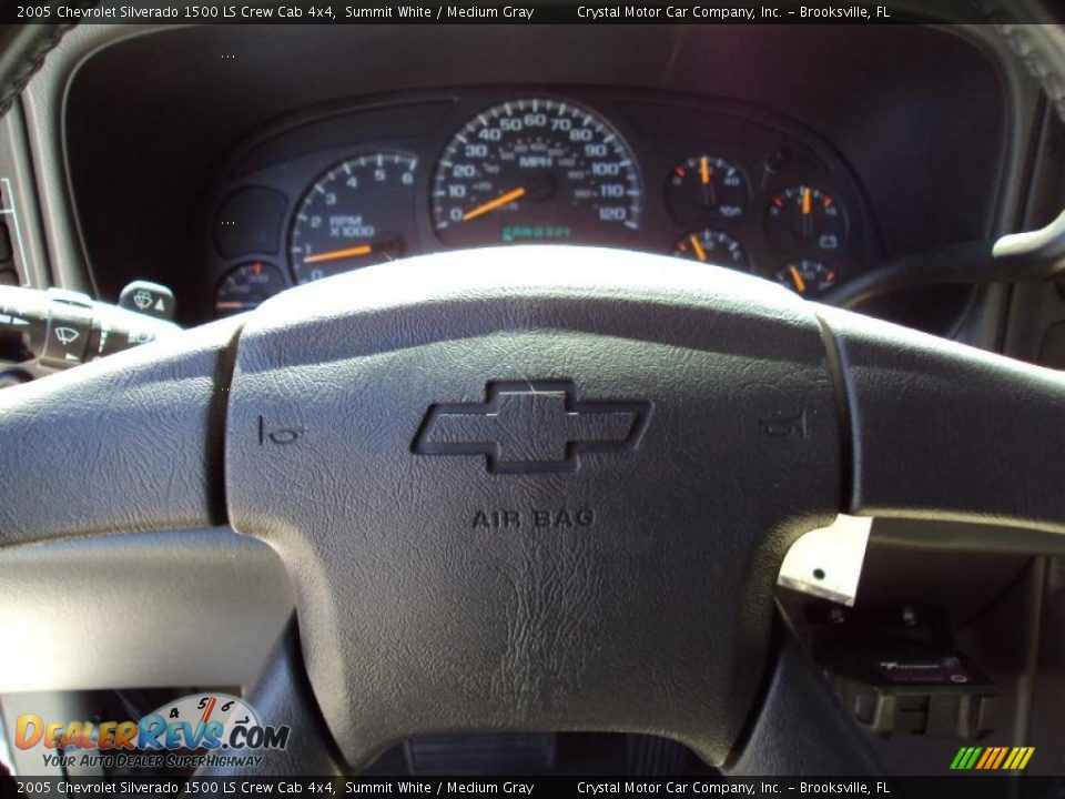 2005 Chevrolet Silverado 1500 LS Crew Cab 4x4 Summit White / Medium Gray Photo #21
