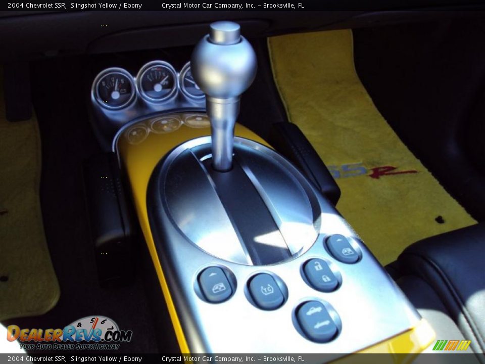 2004 Chevrolet SSR Slingshot Yellow / Ebony Photo #21
