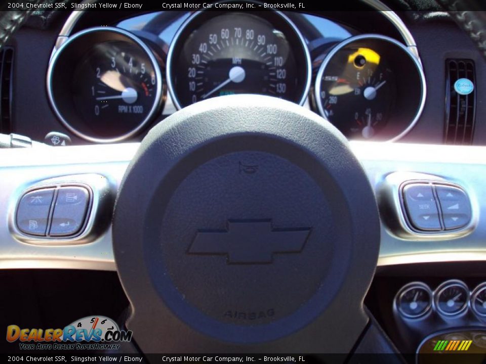 2004 Chevrolet SSR Slingshot Yellow / Ebony Photo #22