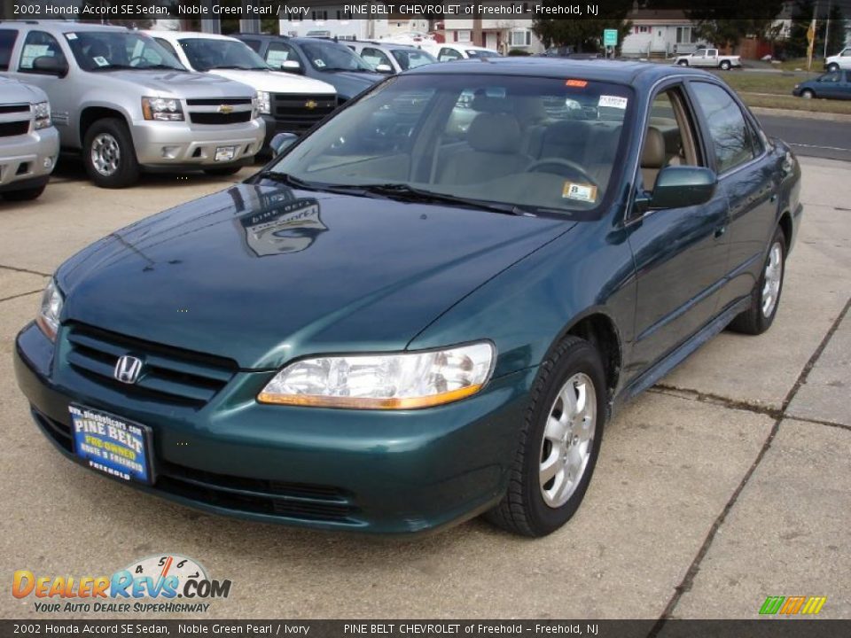 2002 Honda Accord SE Sedan Noble Green Pearl / Ivory Photo #1