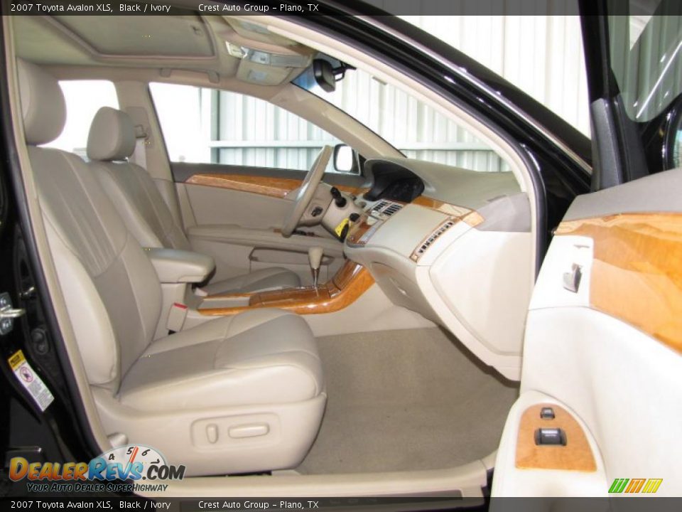 2007 Toyota Avalon XLS Black / Ivory Photo #9