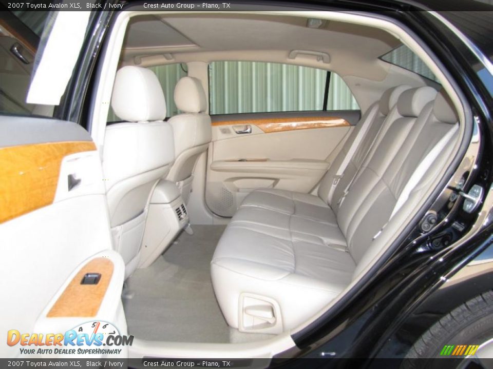 2007 Toyota Avalon XLS Black / Ivory Photo #11