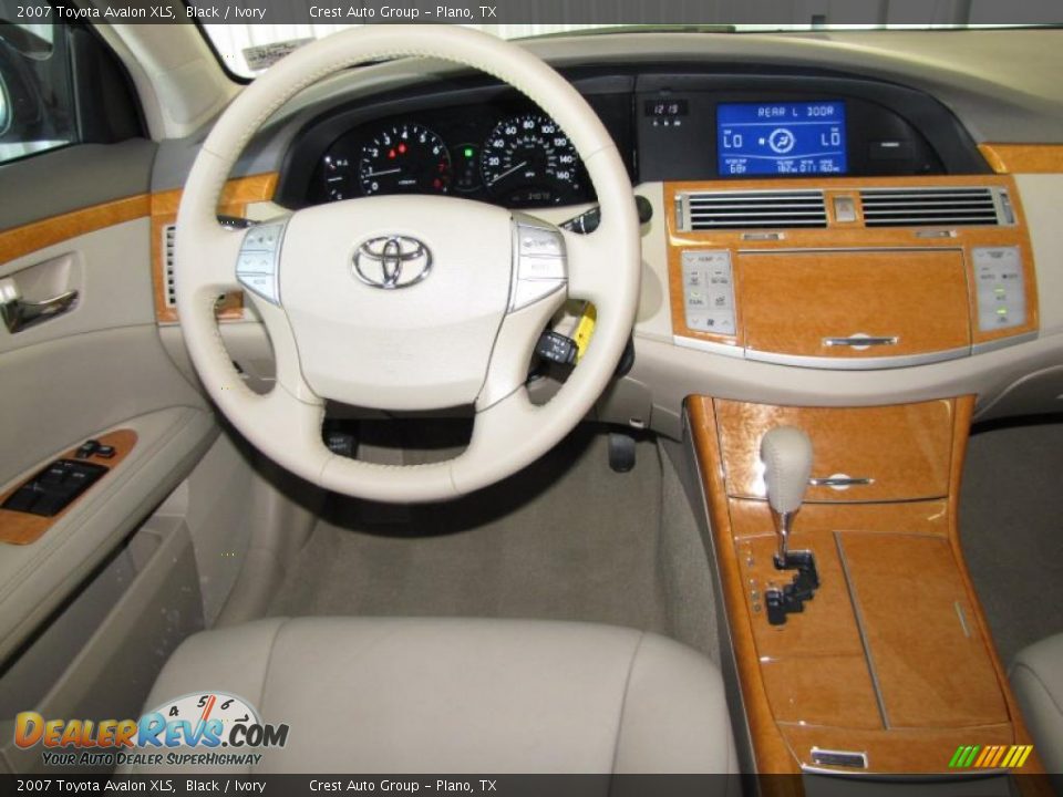 2007 Toyota Avalon XLS Black / Ivory Photo #14