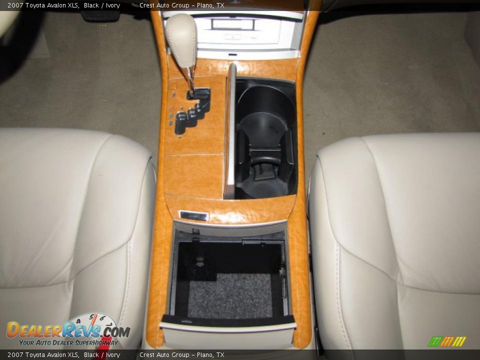 2007 Toyota Avalon XLS Black / Ivory Photo #16