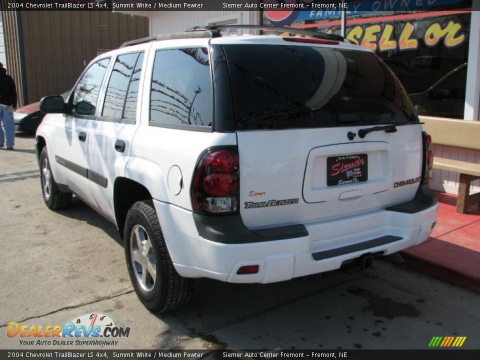 2004 Chevrolet TrailBlazer LS 4x4 Summit White / Medium Pewter Photo #6