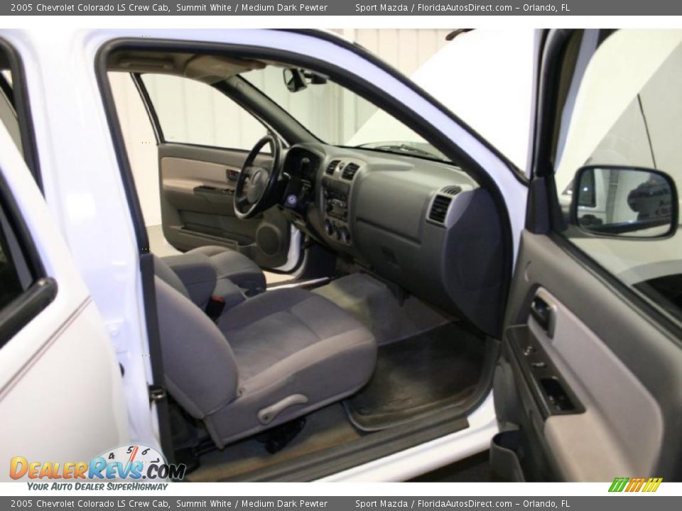 2005 Chevrolet Colorado LS Crew Cab Summit White / Medium Dark Pewter Photo #9