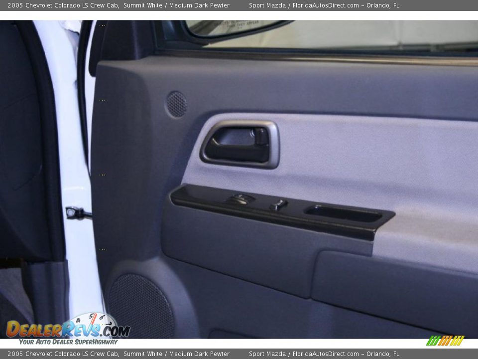 2005 Chevrolet Colorado LS Crew Cab Summit White / Medium Dark Pewter Photo #22