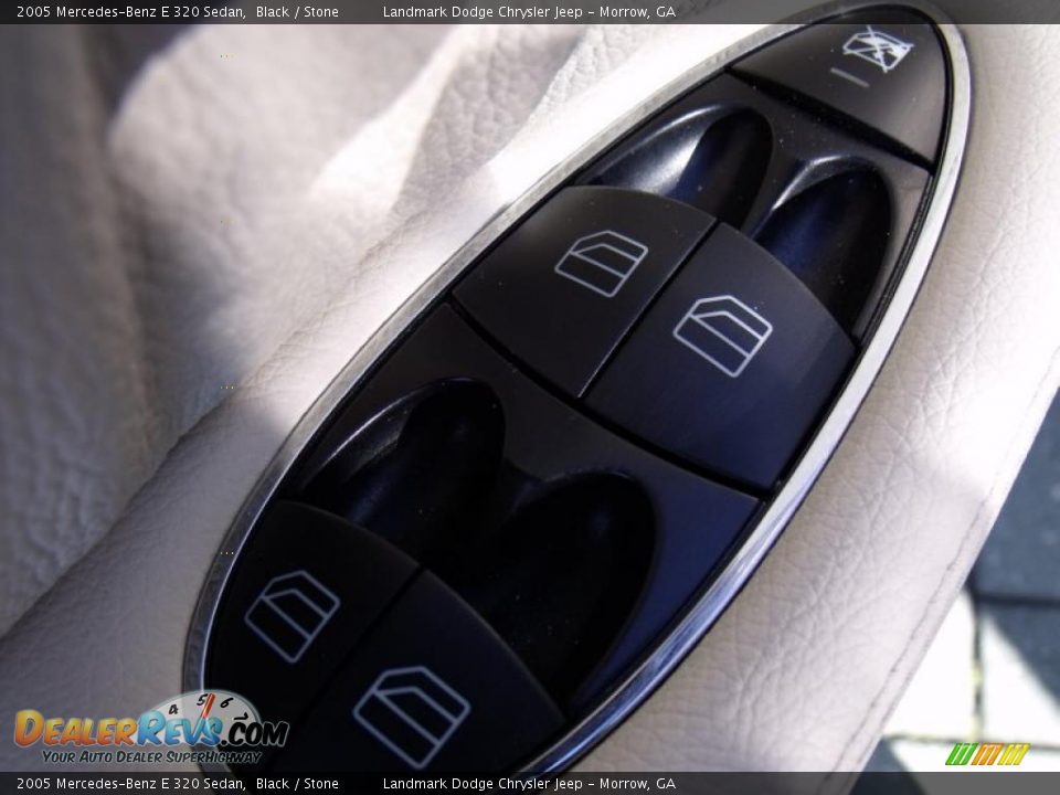 2005 Mercedes-Benz E 320 Sedan Black / Stone Photo #12