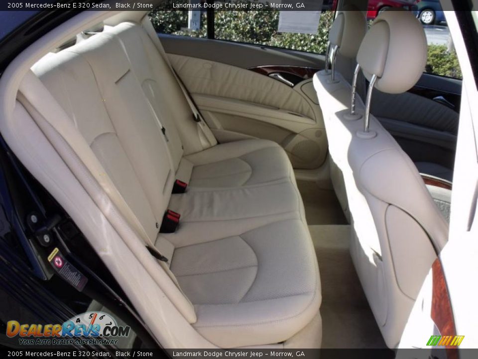 2005 Mercedes-Benz E 320 Sedan Black / Stone Photo #16