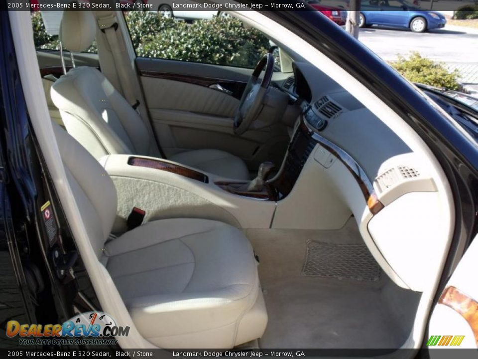 2005 Mercedes-Benz E 320 Sedan Black / Stone Photo #18