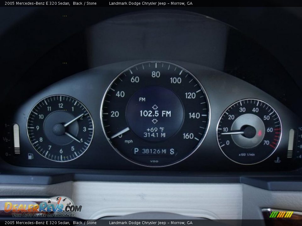 2005 Mercedes-Benz E 320 Sedan Black / Stone Photo #24