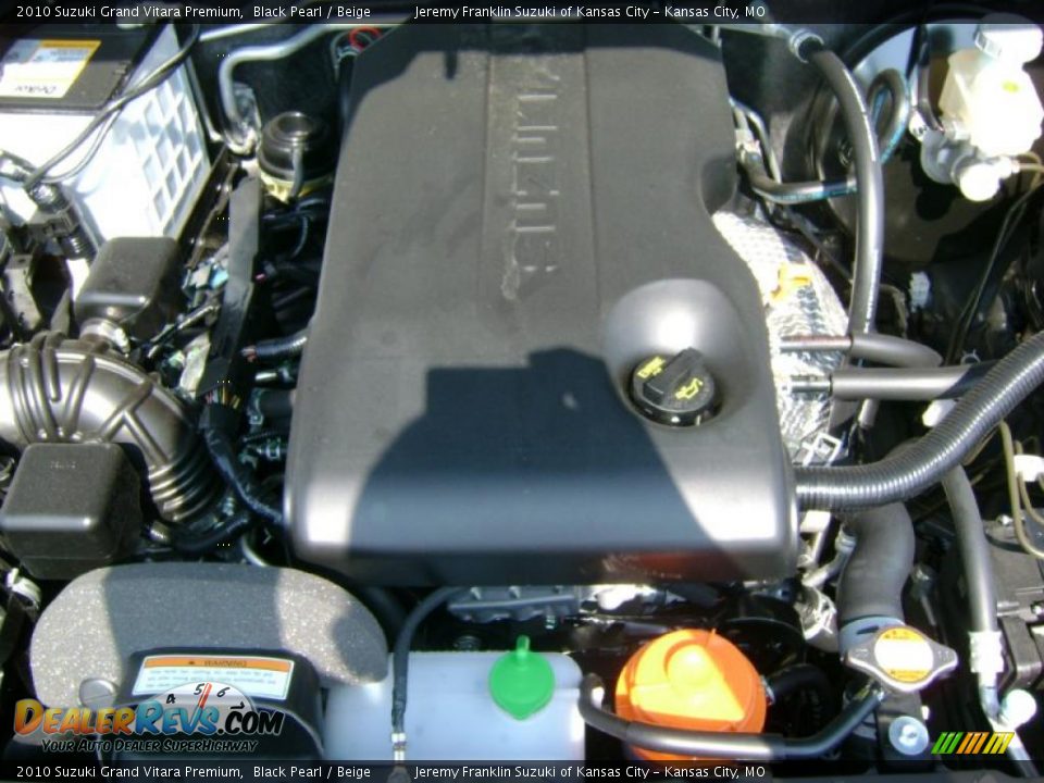 2010 Suzuki Grand Vitara Premium Black Pearl / Beige Photo #25