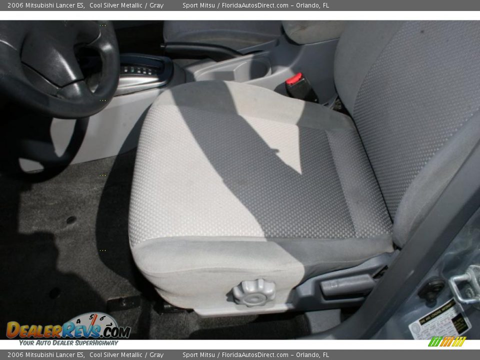 2006 Mitsubishi Lancer ES Cool Silver Metallic / Gray Photo #16