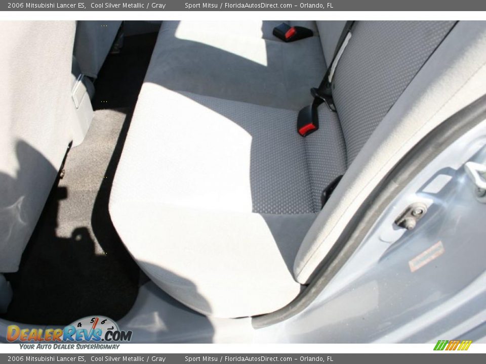 2006 Mitsubishi Lancer ES Cool Silver Metallic / Gray Photo #17