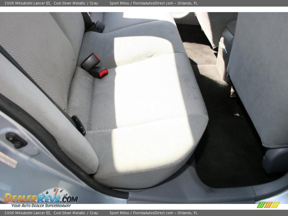 2006 Mitsubishi Lancer ES Cool Silver Metallic / Gray Photo #18
