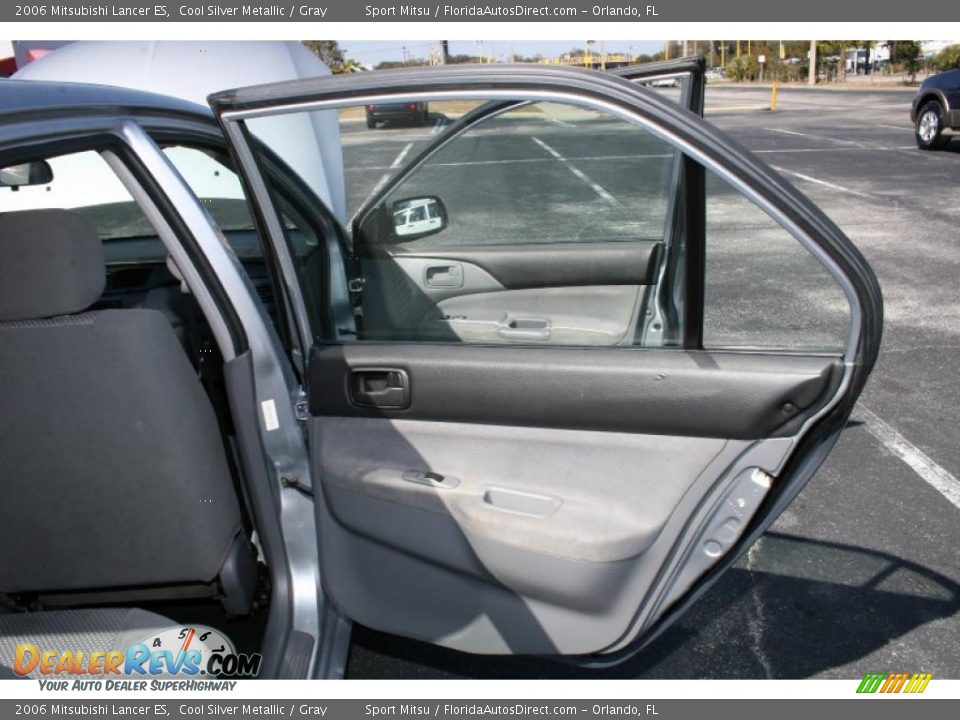 2006 Mitsubishi Lancer ES Cool Silver Metallic / Gray Photo #22