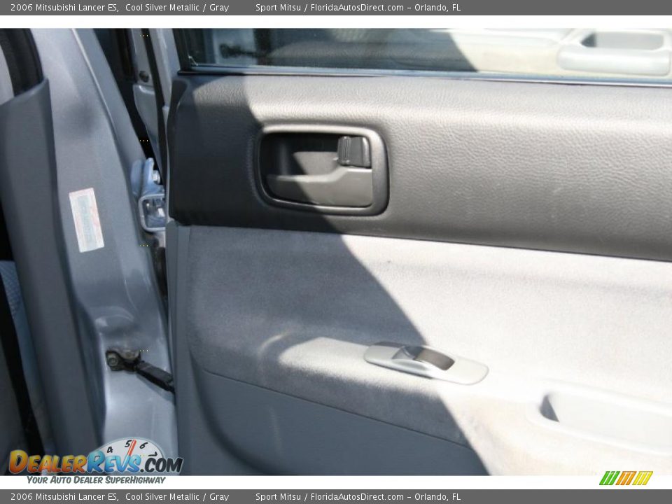 2006 Mitsubishi Lancer ES Cool Silver Metallic / Gray Photo #23