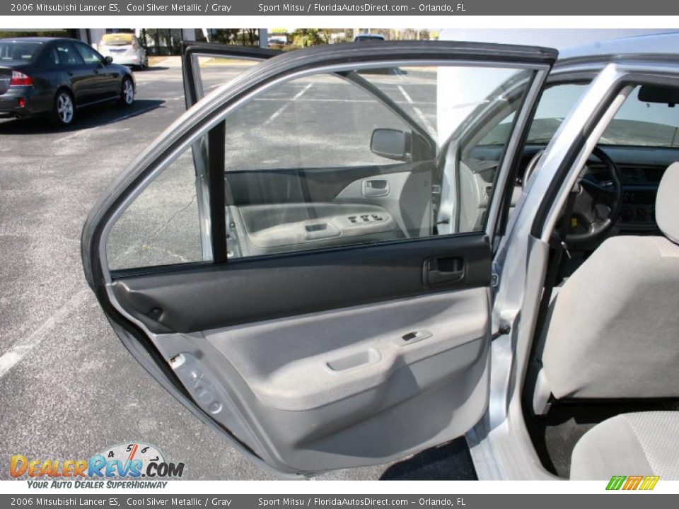 2006 Mitsubishi Lancer ES Cool Silver Metallic / Gray Photo #24