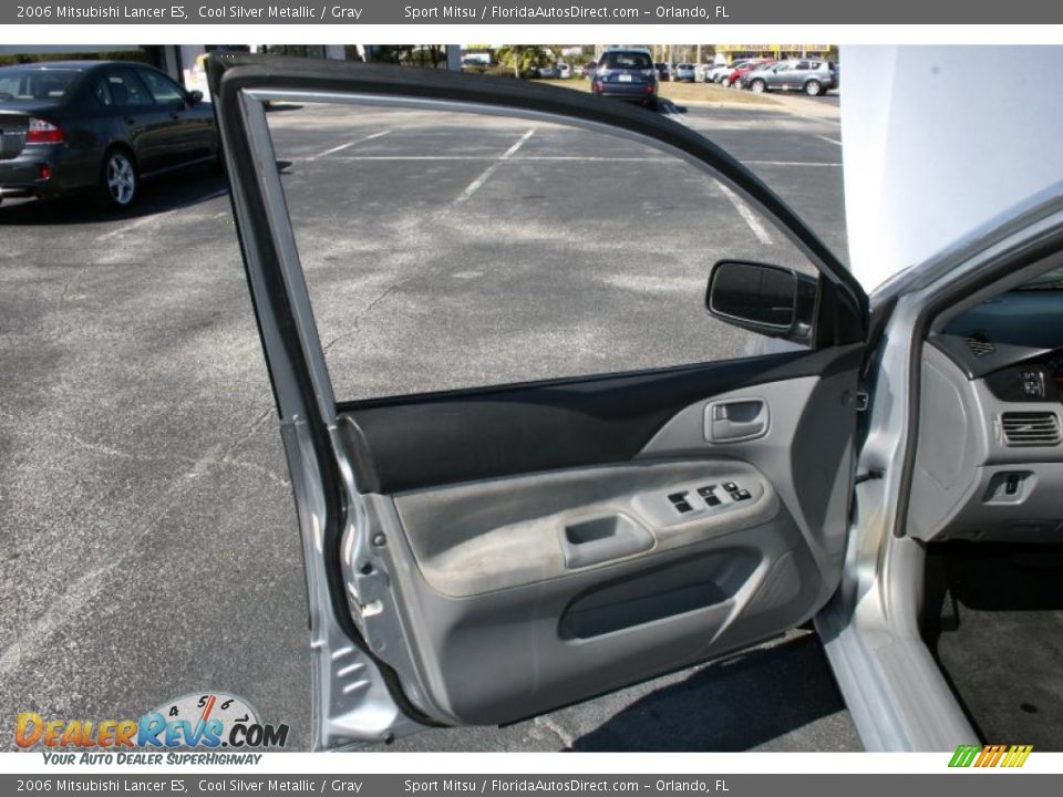 2006 Mitsubishi Lancer ES Cool Silver Metallic / Gray Photo #26