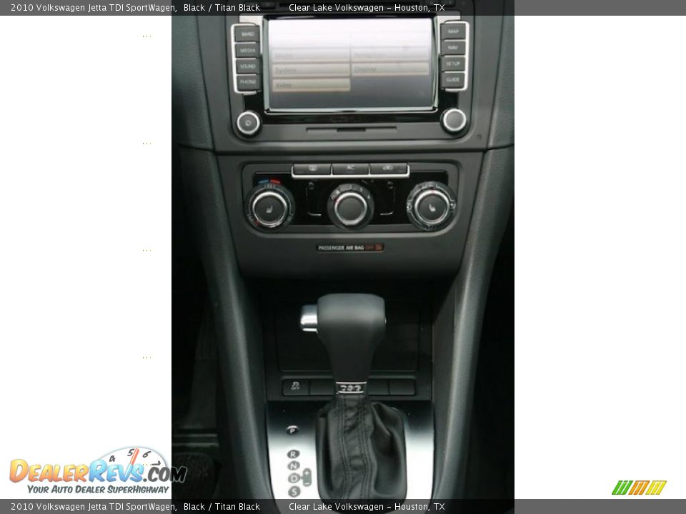 2010 Volkswagen Jetta TDI SportWagen Black / Titan Black Photo #18