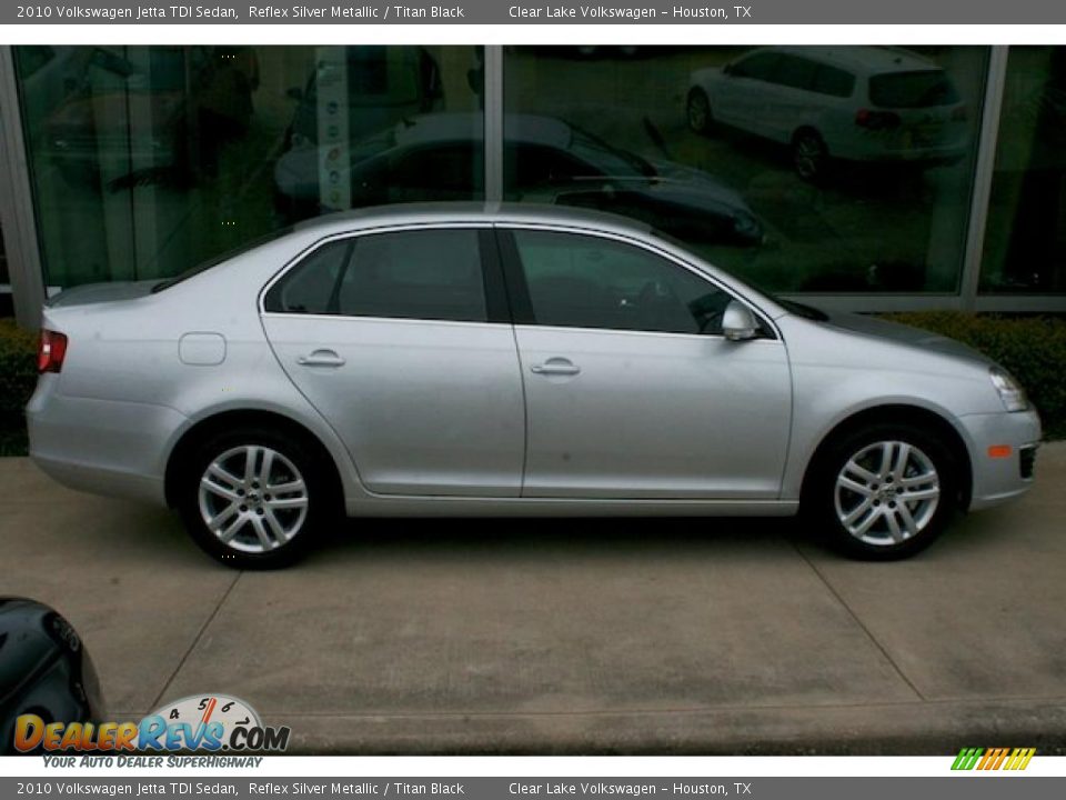 2010 Volkswagen Jetta TDI Sedan Reflex Silver Metallic / Titan Black Photo #2