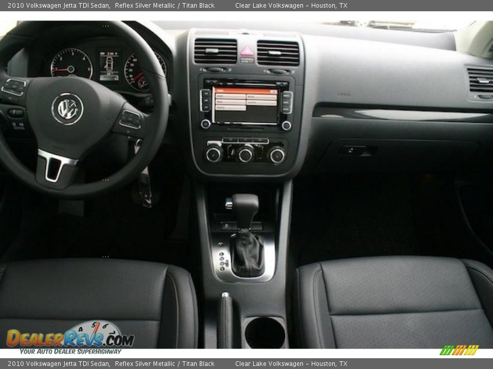 2010 Volkswagen Jetta TDI Sedan Reflex Silver Metallic / Titan Black Photo #6
