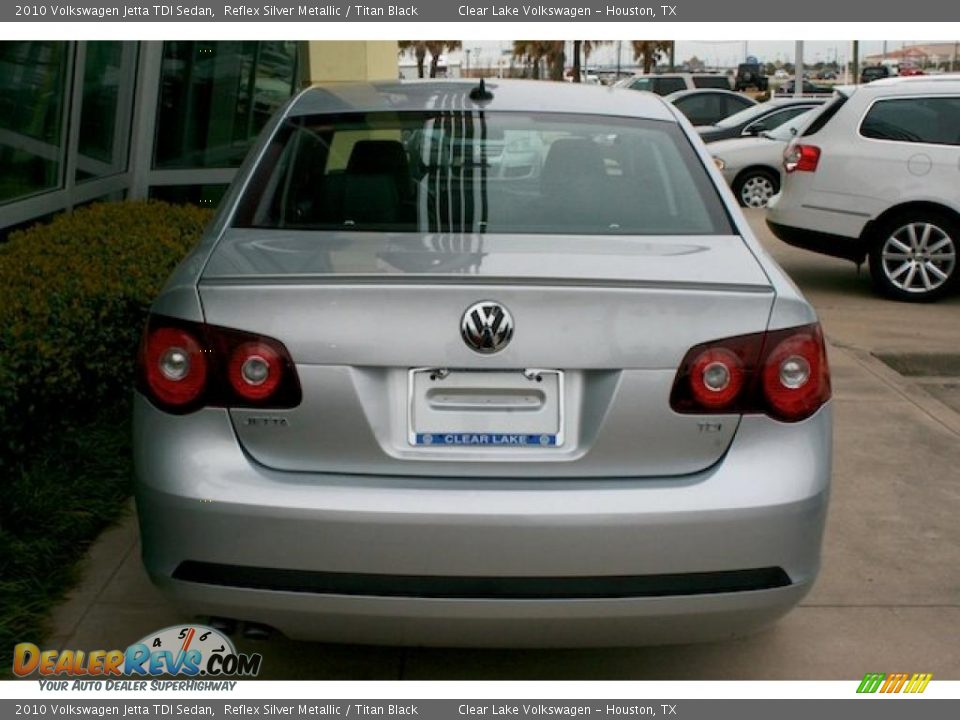 2010 Volkswagen Jetta TDI Sedan Reflex Silver Metallic / Titan Black Photo #12