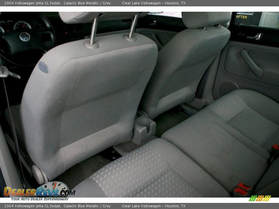 2004 Volkswagen Jetta GL Sedan Galactic Blue Metallic / Grey Photo #22