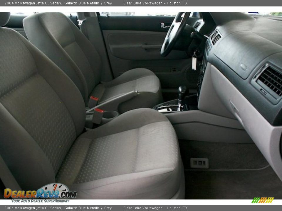 2004 Volkswagen Jetta GL Sedan Galactic Blue Metallic / Grey Photo #30
