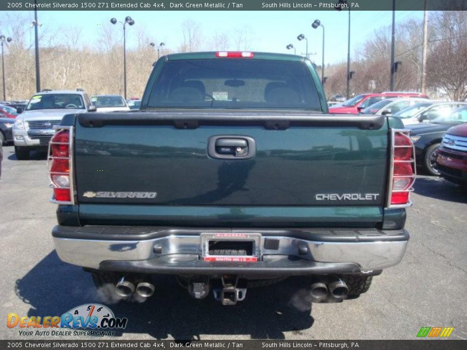 2005 Chevrolet Silverado 1500 Z71 Extended Cab 4x4 Dark Green Metallic / Tan Photo #3