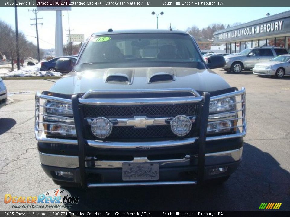 2005 Chevrolet Silverado 1500 Z71 Extended Cab 4x4 Dark Green Metallic / Tan Photo #6