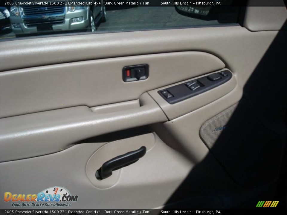 2005 Chevrolet Silverado 1500 Z71 Extended Cab 4x4 Dark Green Metallic / Tan Photo #11