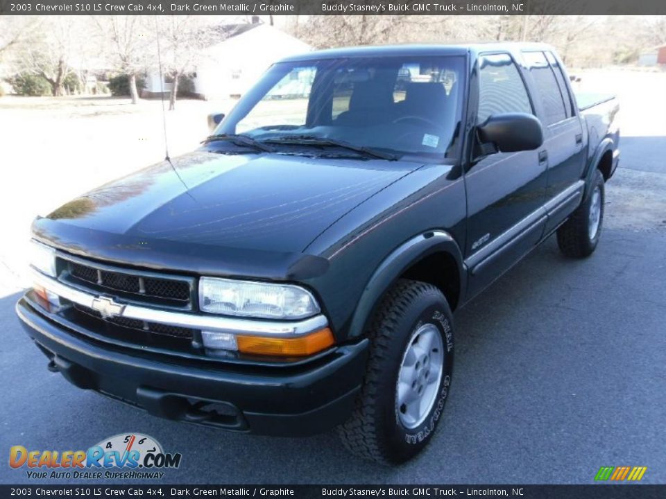 2003 Chevrolet S10 LS Crew Cab 4x4 Dark Green Metallic / Graphite Photo #2